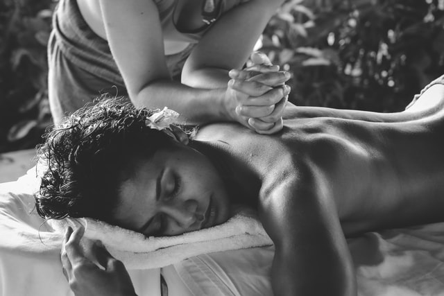 brustvergrößerung-chinsesische-massage